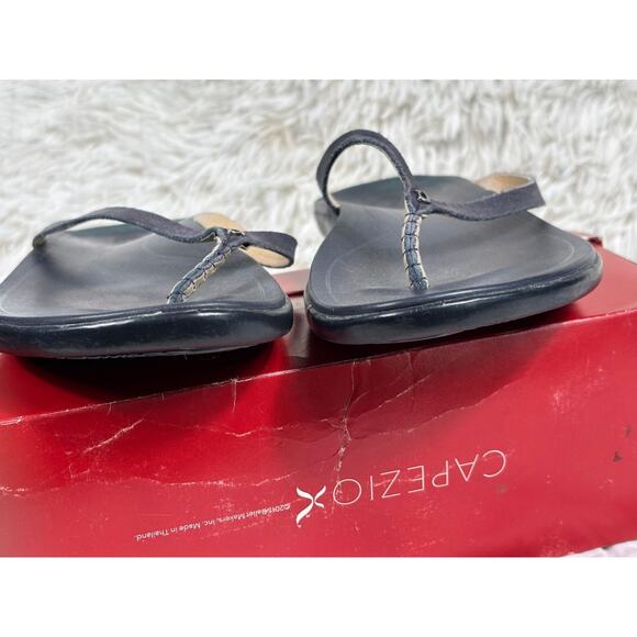 Olukai Womens Ho’opio 20290-54DE Leather Flip Flops Sandals Navy Trench Blue 11 - Picture 6 of 7